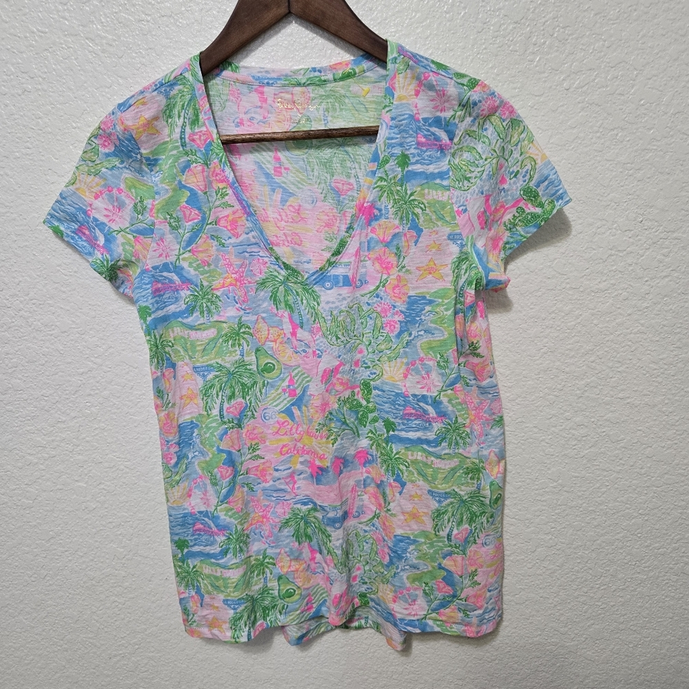 Lilly Pulitzer Etta v-neck cotton top bright colorful short sleeve blue pink